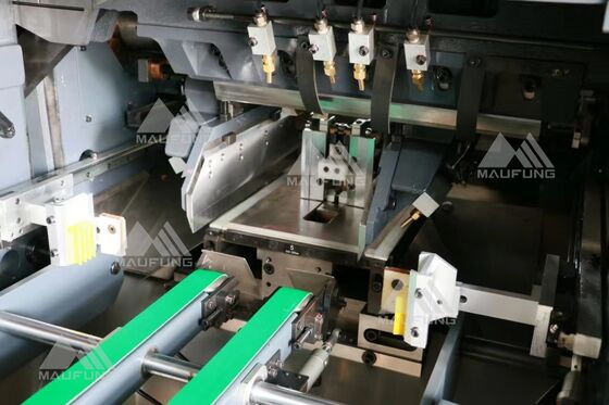 Mesin Pemangkas Tiga Pisau Otomatis Sistem Kontrol Janpanese Keyance PLC Sistem ISM Docking Terukur