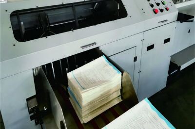 Mesin Pengumpulan Tang untuk Memisahkan Sticker Buku Lembar Tunggal Kartu Buku Tanpa Penyesuaian